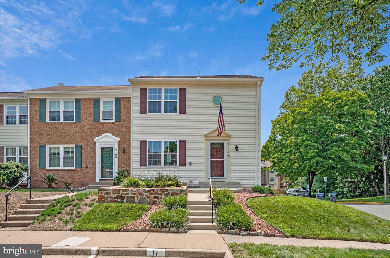 4151 Hamlin Court - Photo 1