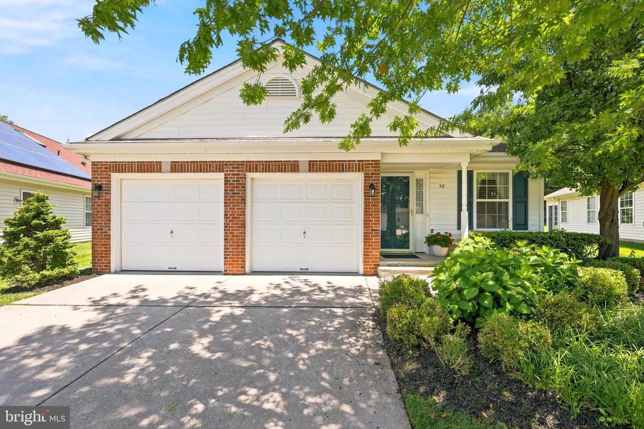38 Pitman Place - Photo 1