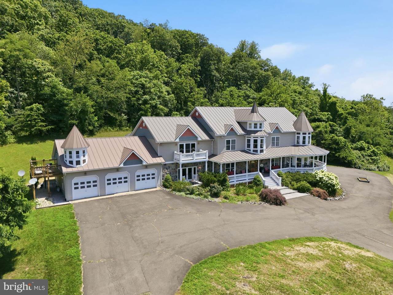 65 Clark Lane - Photo 1