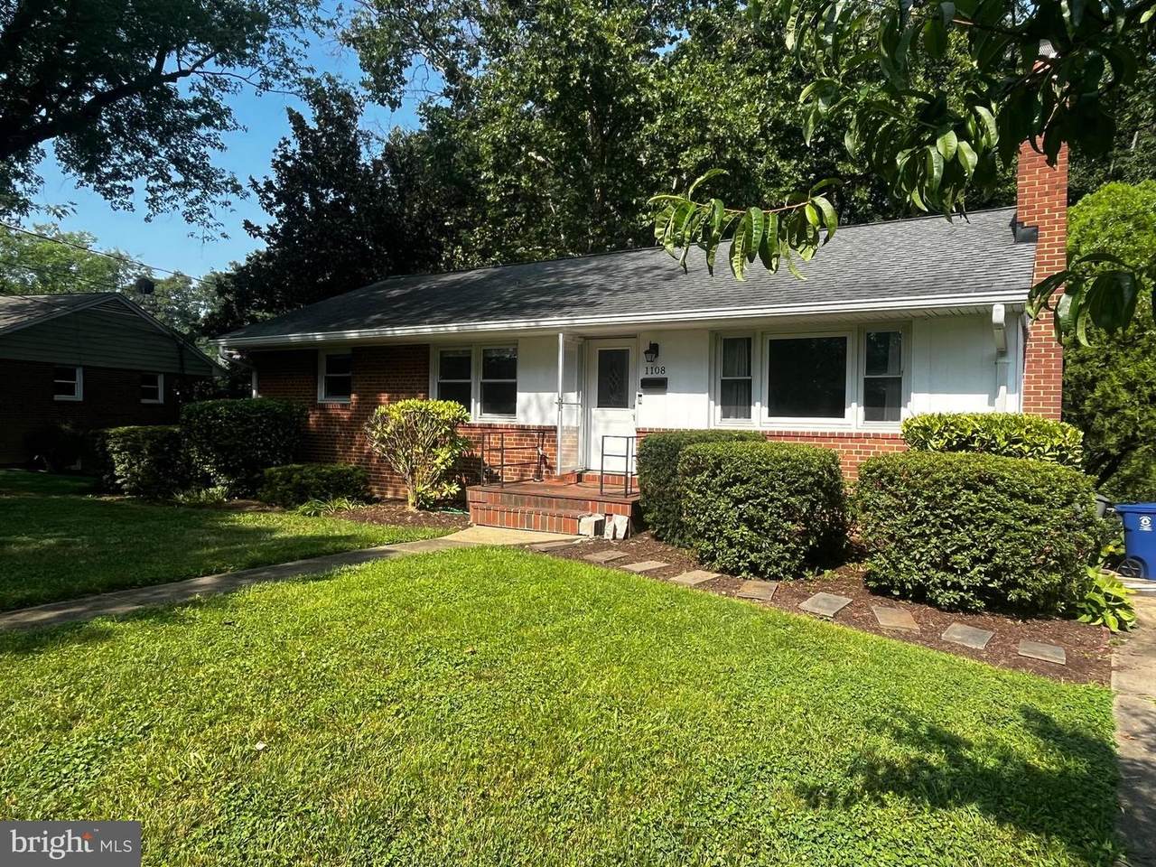 1108 Archer Court - Photo 1
