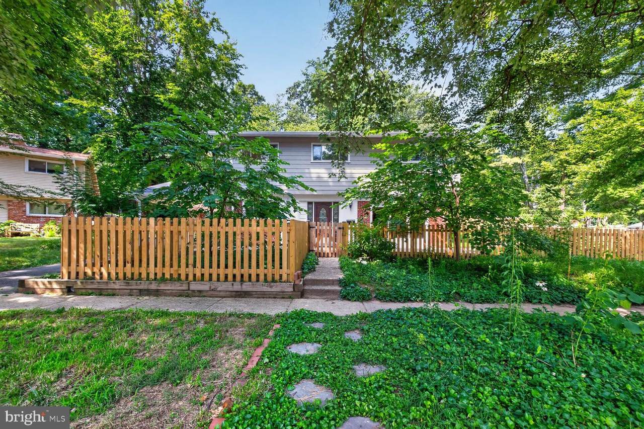 220 Thistle Drive - Photo 1