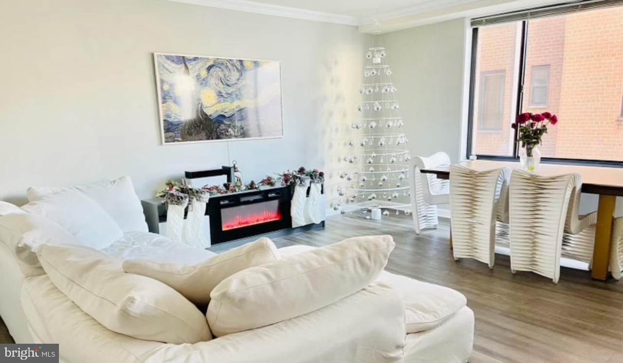 5112 Macarthur Boulevard - Photo 1