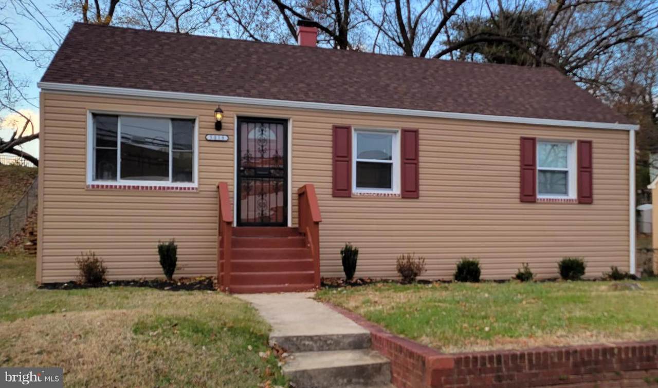 5018 Englewood Drive - Photo 1