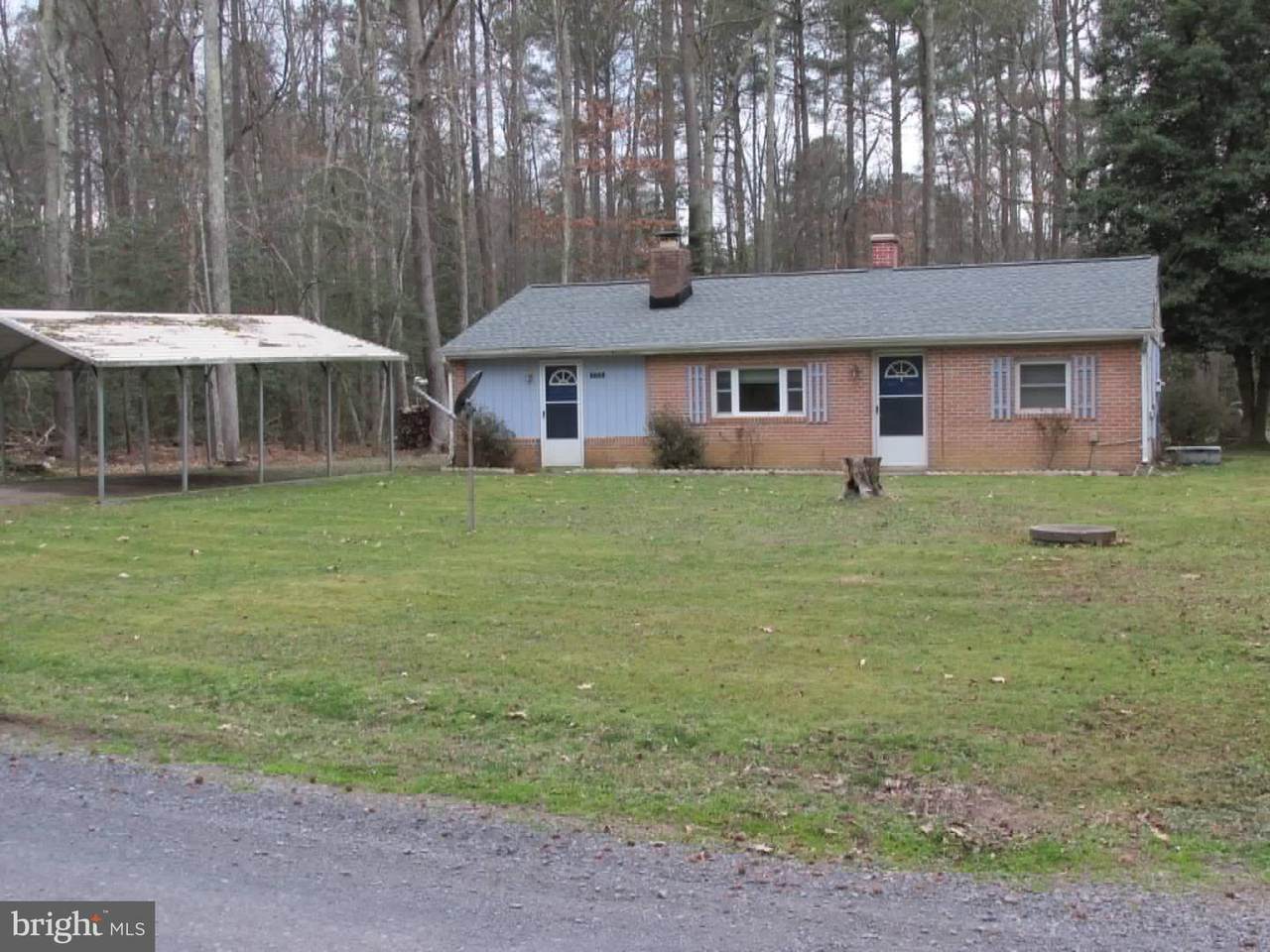253 Shorewood Drive - Photo 1