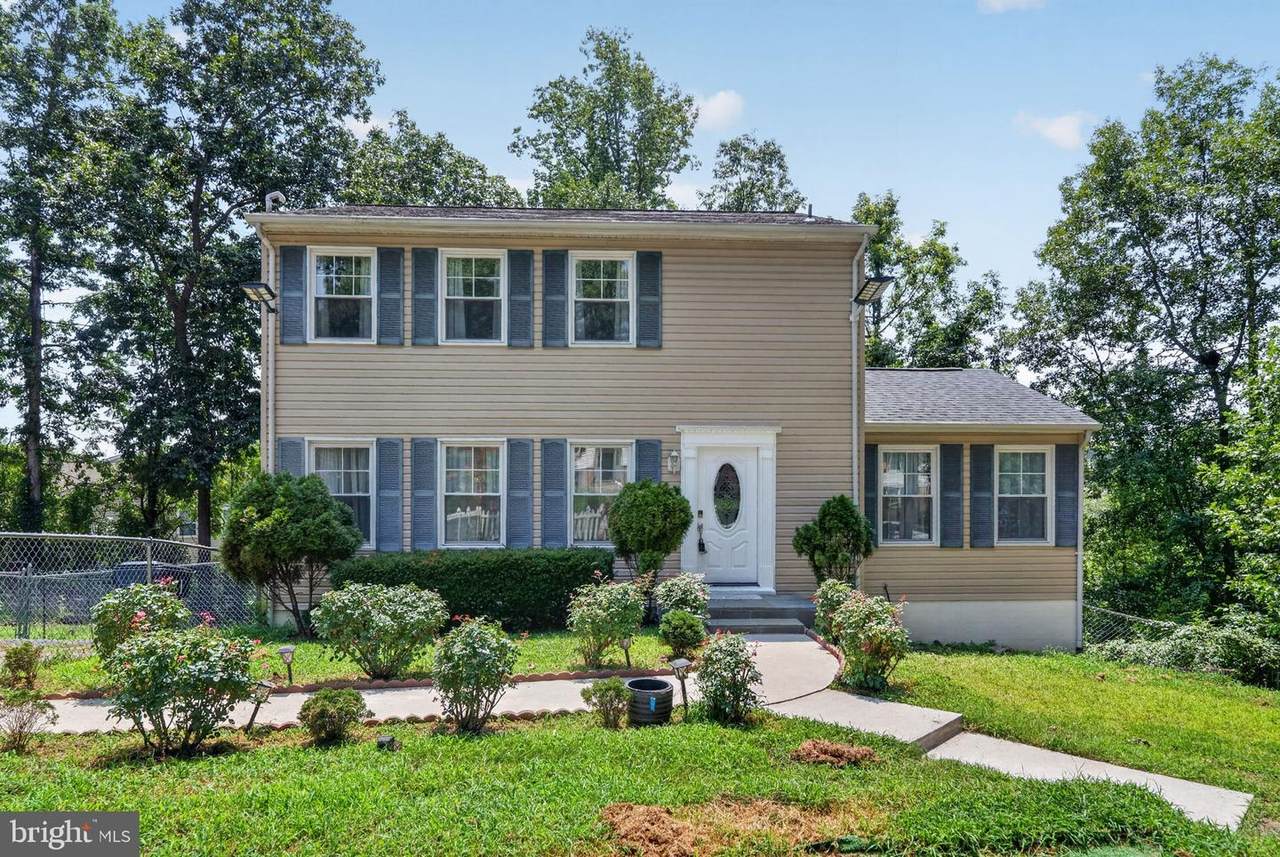 212 Pepper Tree Lane - Photo 1