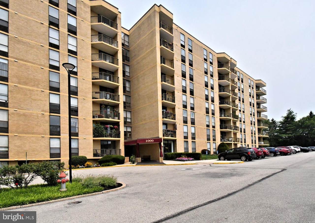 666 Germantown Pike - Photo 1