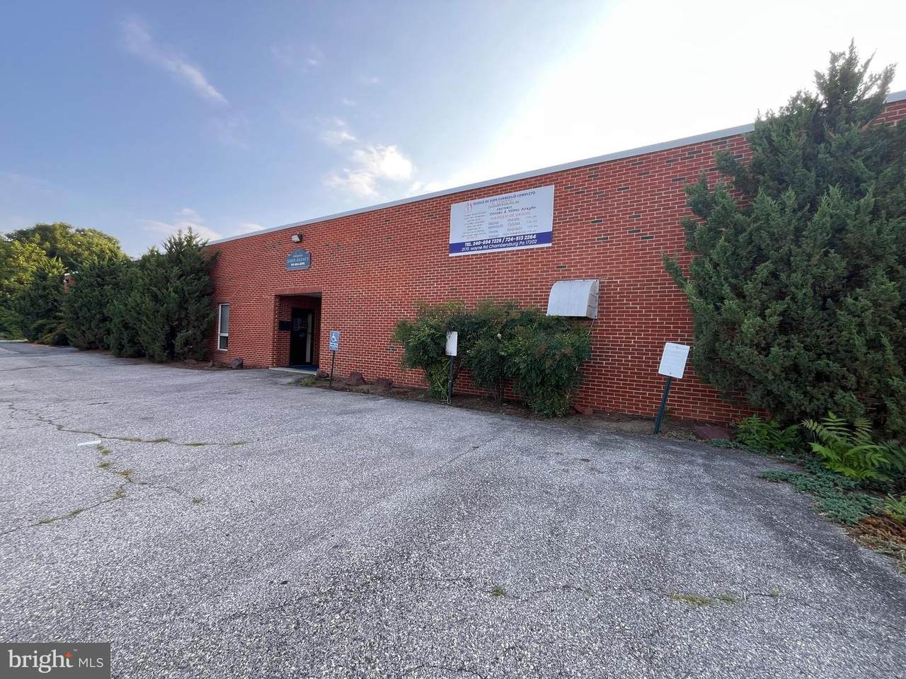 2170 Wayne Road - Photo 1