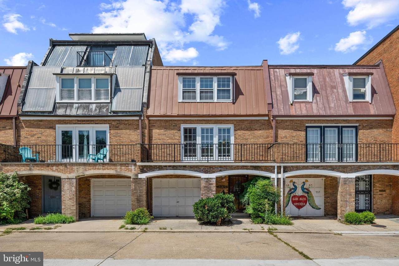 605 H Street - Photo 1