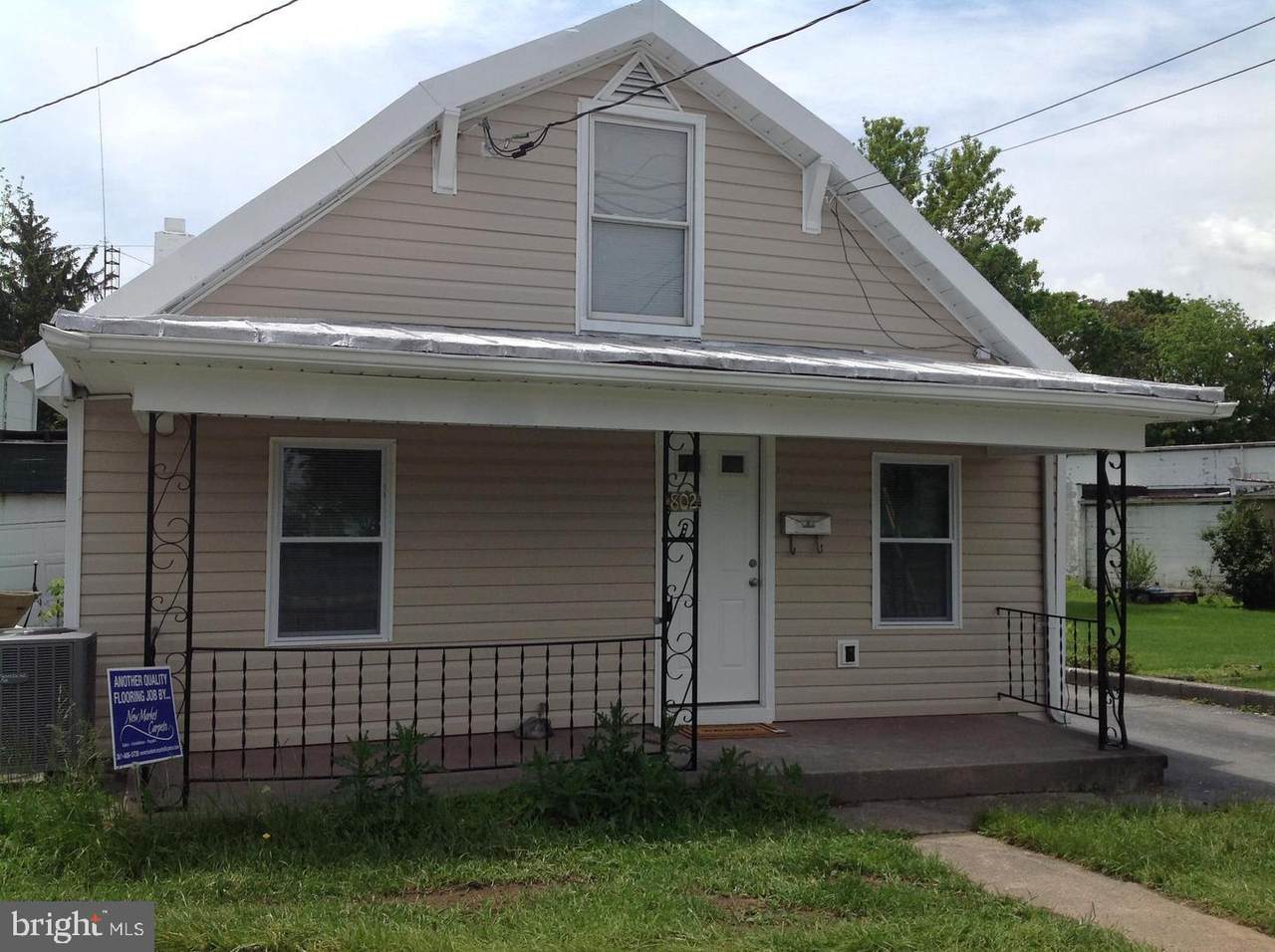 802 South Street - Photo 1