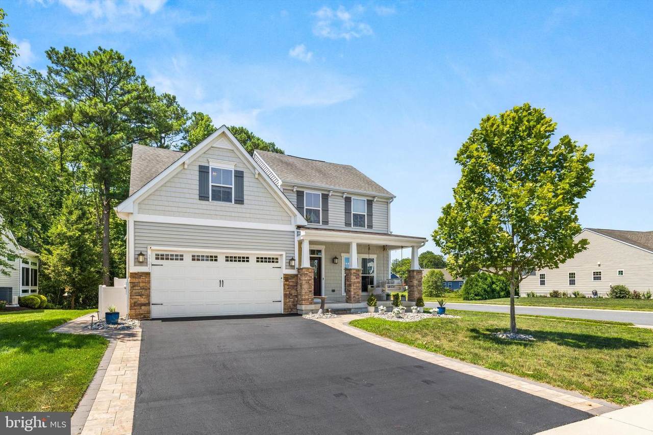 37235 Fenwick Boulevard - Photo 1