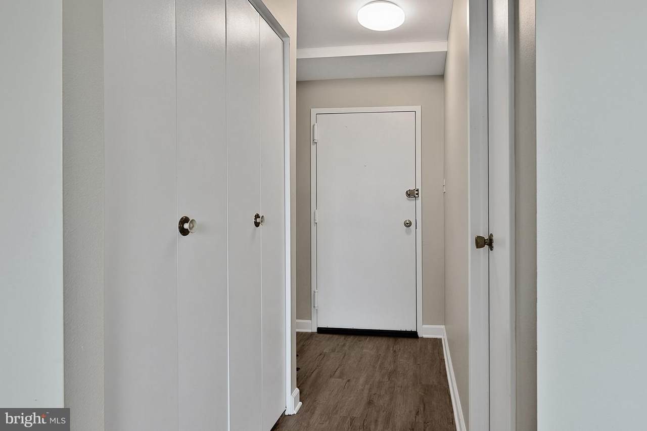 https://bt-photos.global.ssl.fastly.net/brightmls/1280_boomver_1_805164727032-2.jpg