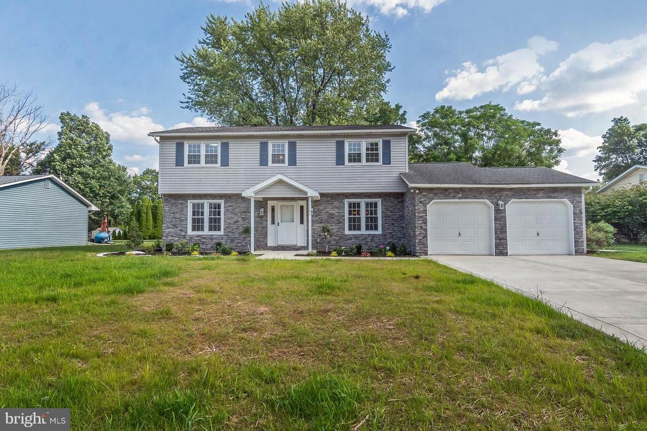 1105 Brentwood Avenue - Photo 1