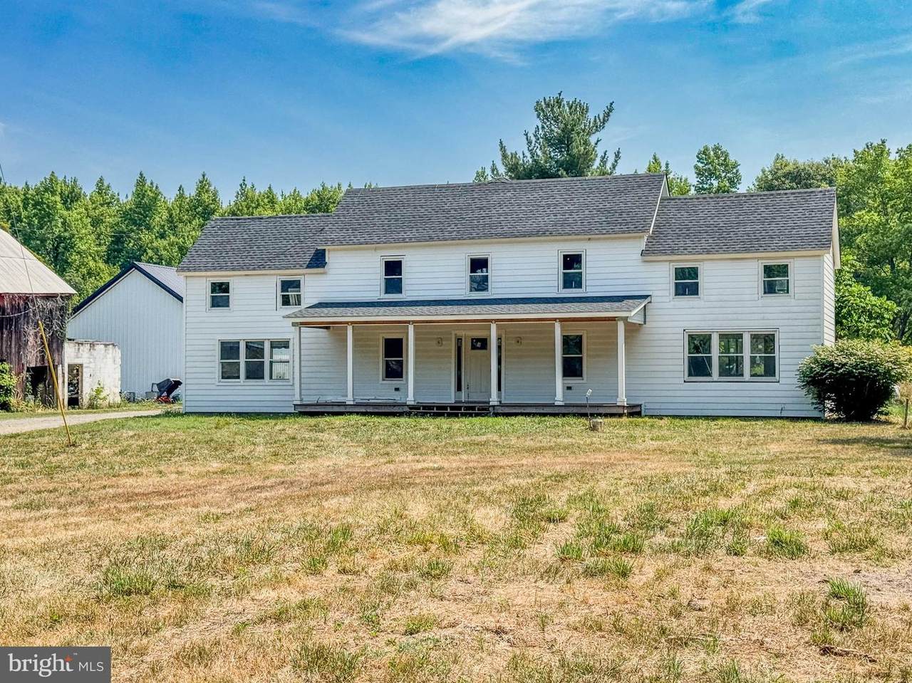 742 Tobacco Road - Photo 1