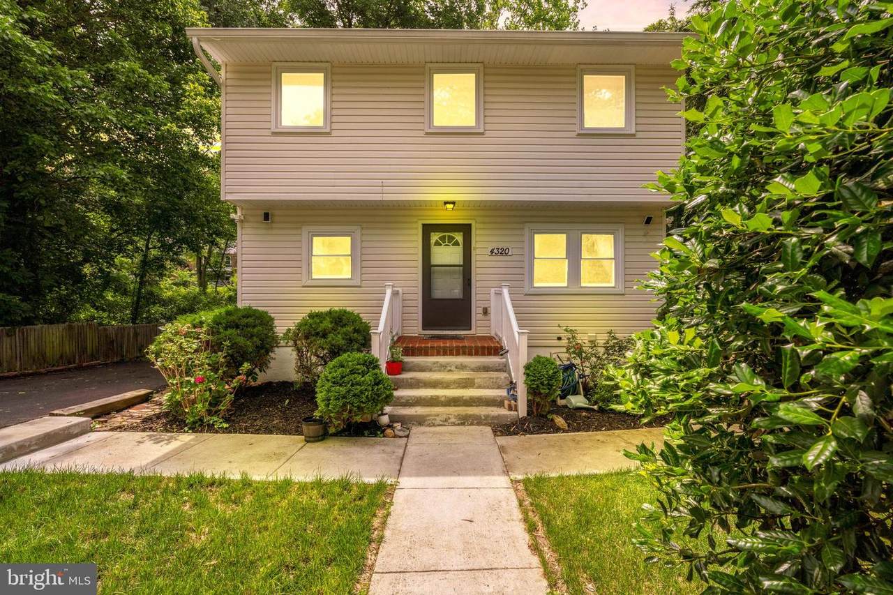 4320 Ivy Glen Road - Photo 1