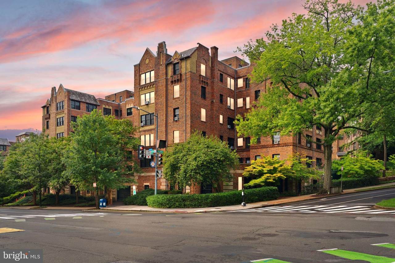 3000 Tilden Street - Photo 1