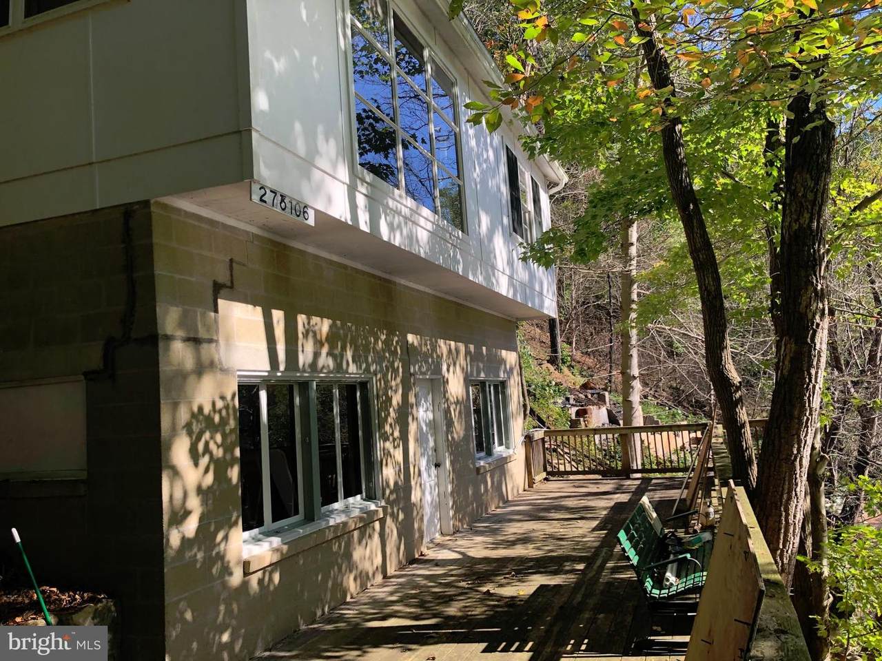  Jennings Lane - Photo 1
