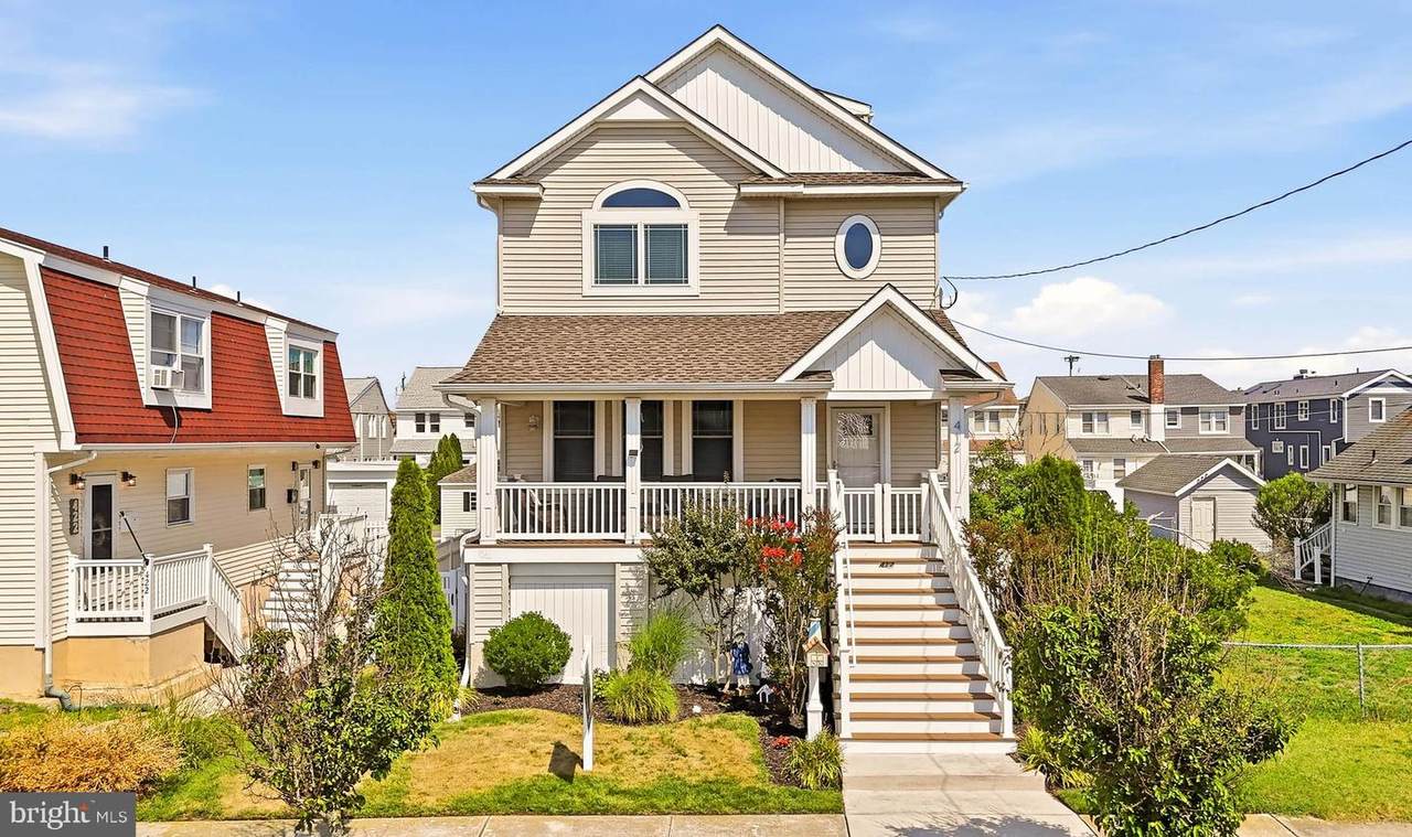 412 Simpson Avenue - Photo 1