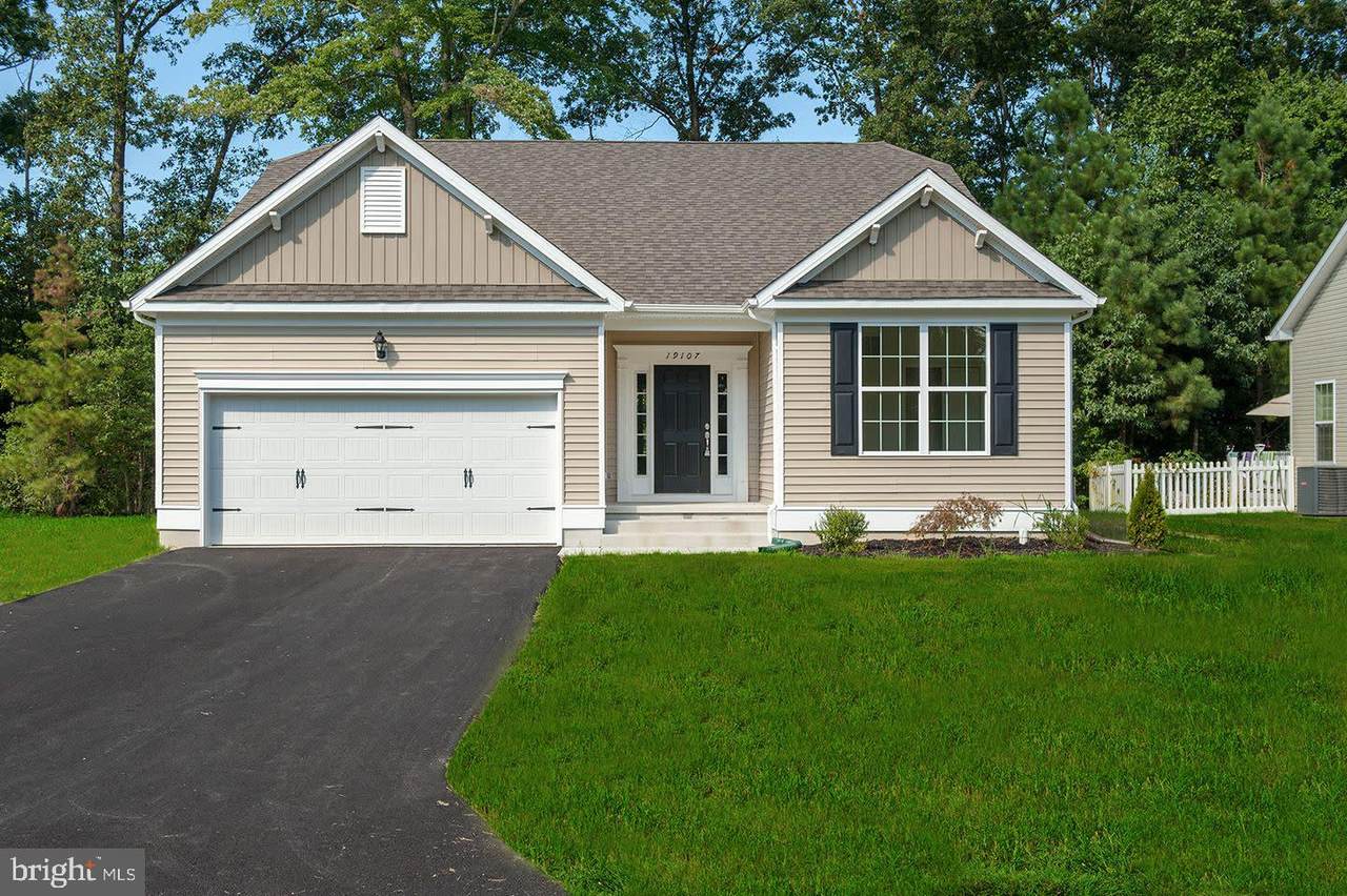 204 Cog Hill Court - Photo 1