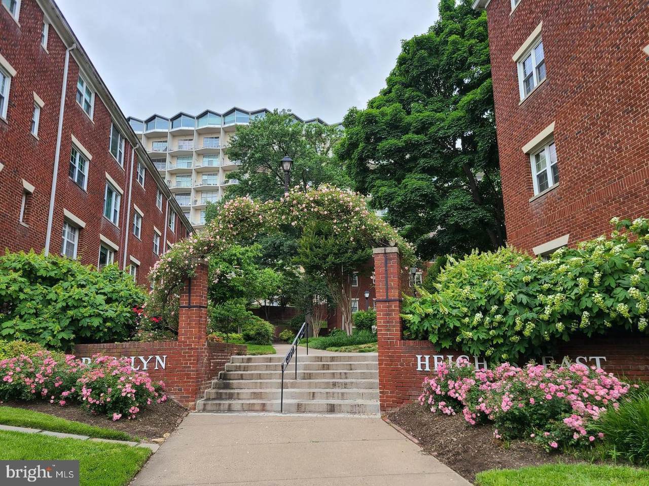1300 Meade Street - Photo 1