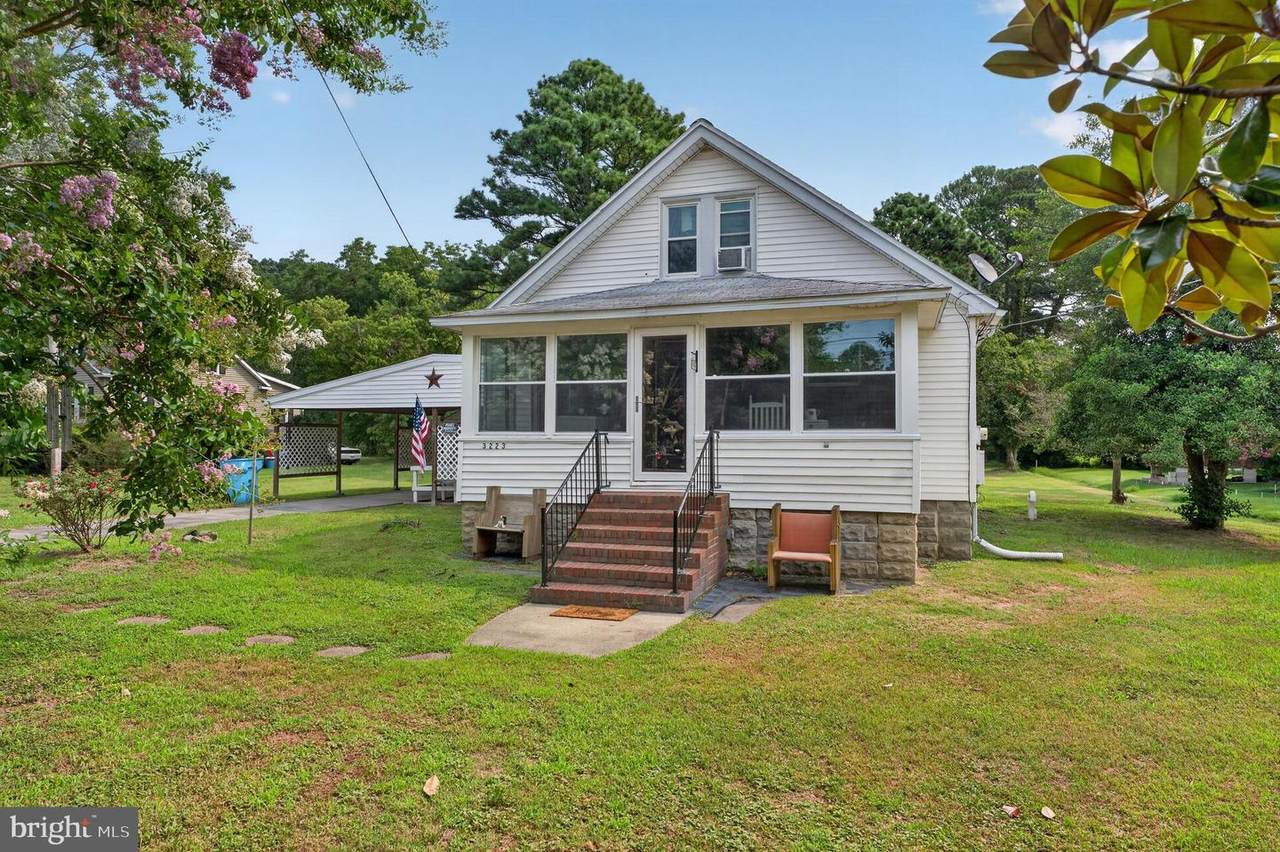 3223 Lawsonia Road - Photo 1
