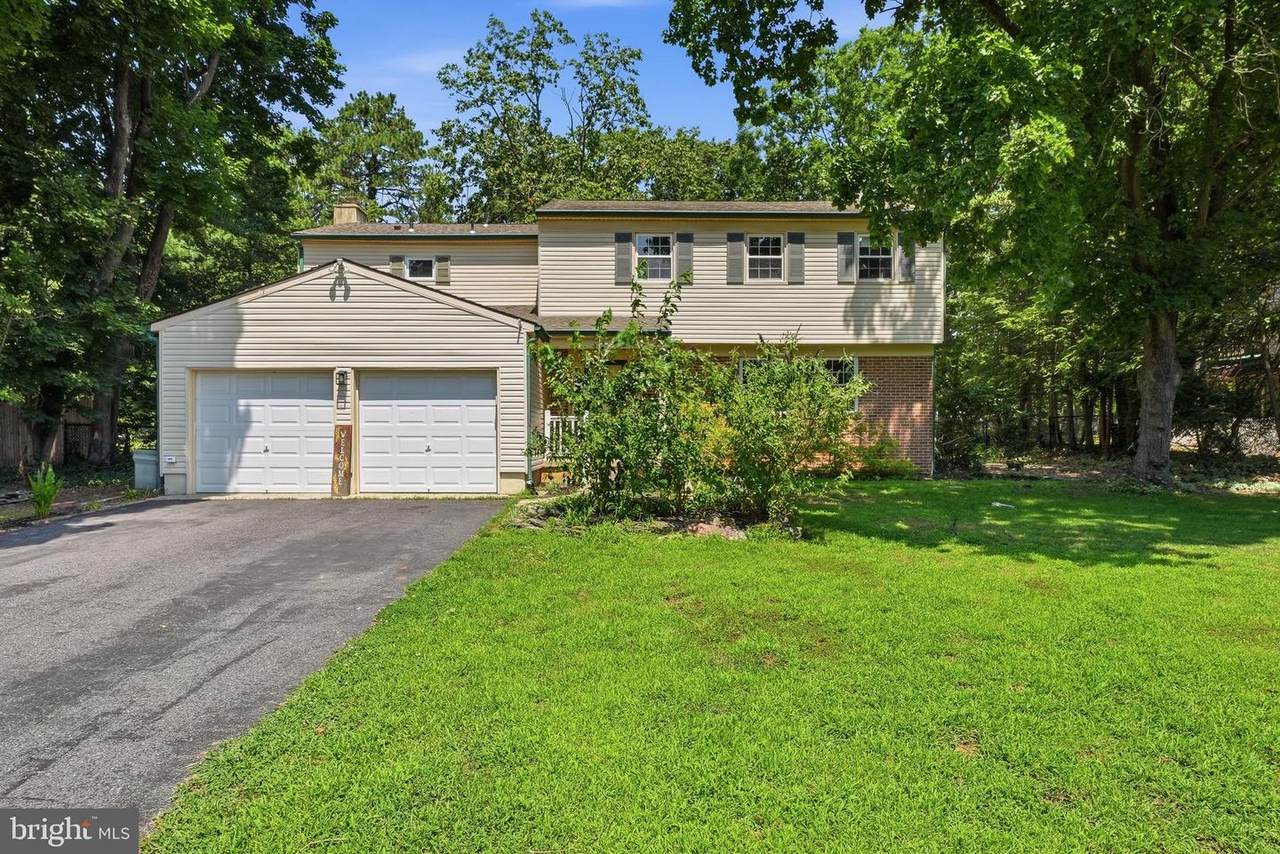 17 Briarwood Drive - Photo 1