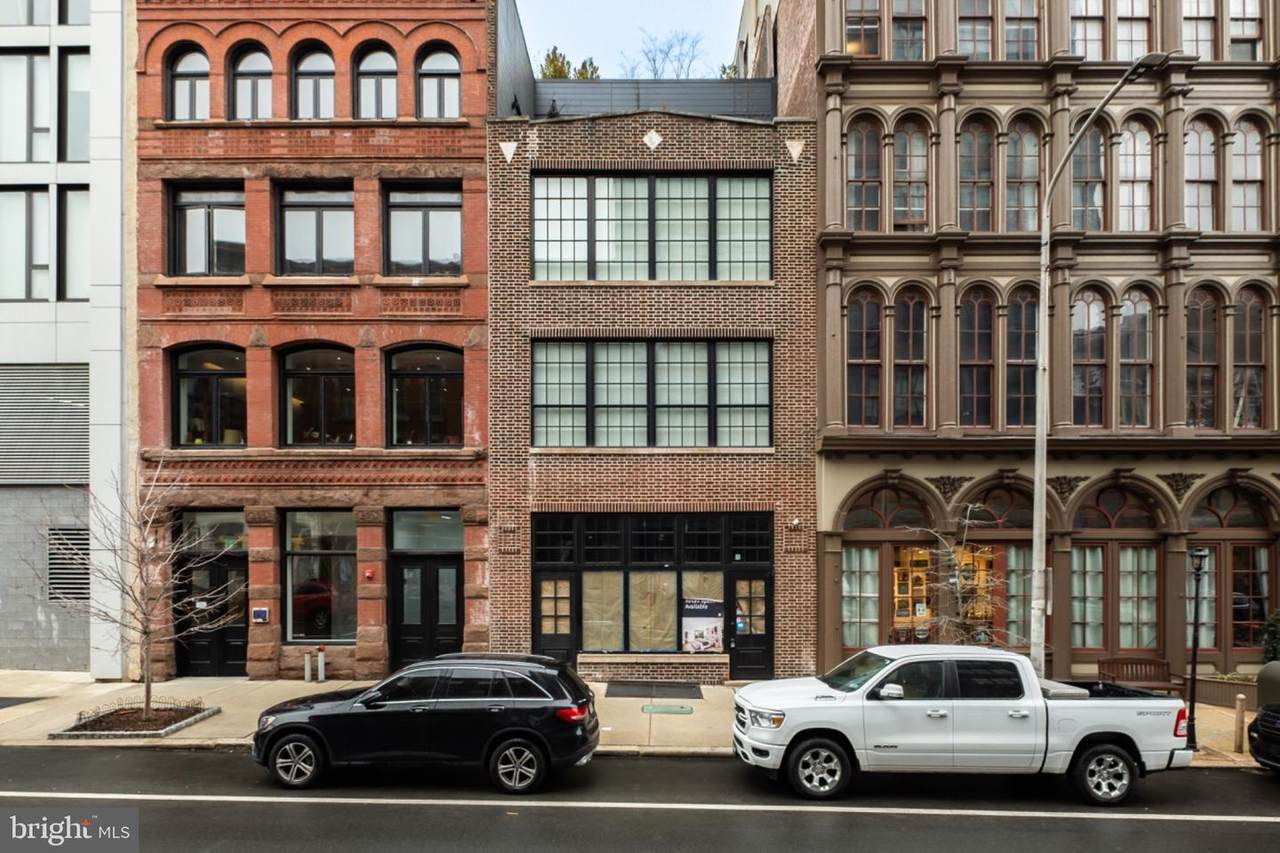 113 Arch Street - Photo 1