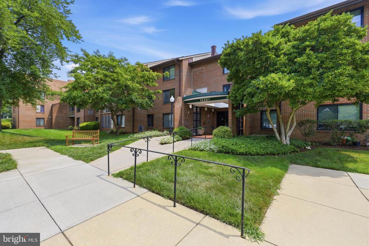 15301 Beaverbrook Court - Photo 1