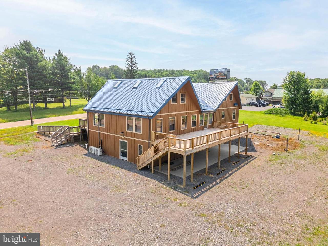 173 Friendsville Road - Photo 1