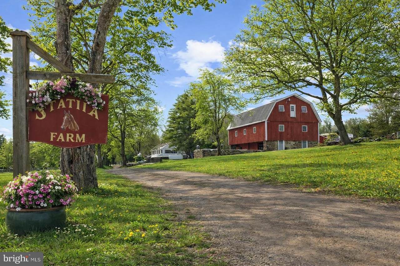 152 Warsaw Road - Photo 1