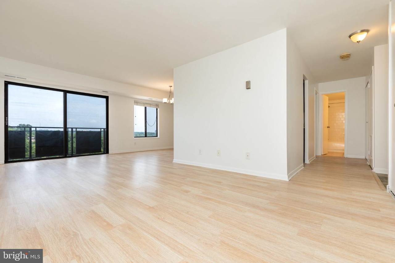 3100 Manchester Street - Photo 1
