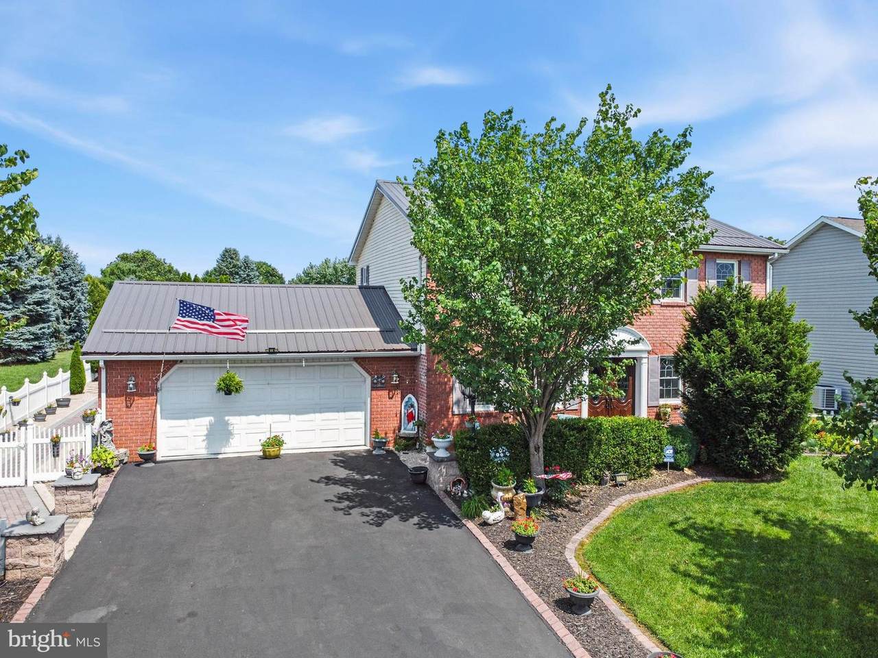 3526 Turnberry Drive - Photo 1