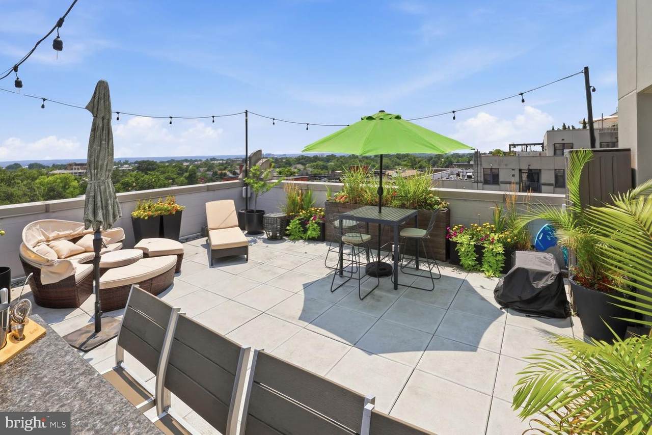 1021 Garfield Street - Photo 1