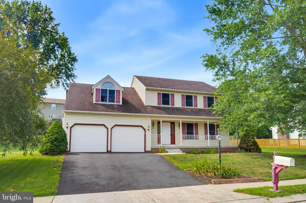 2822 Ridings Way - Photo 1