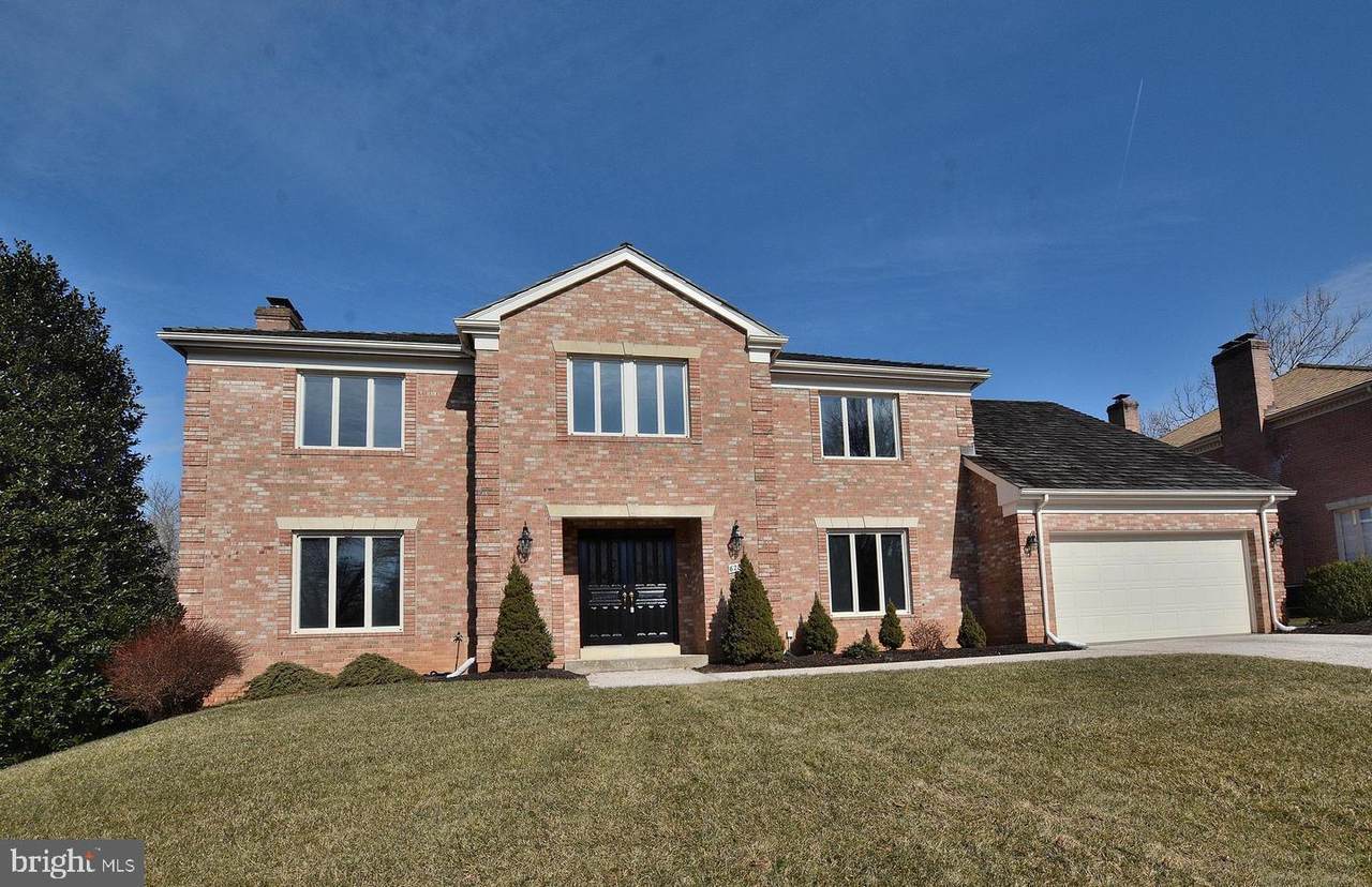 6286 Dunaway Court - Photo 1