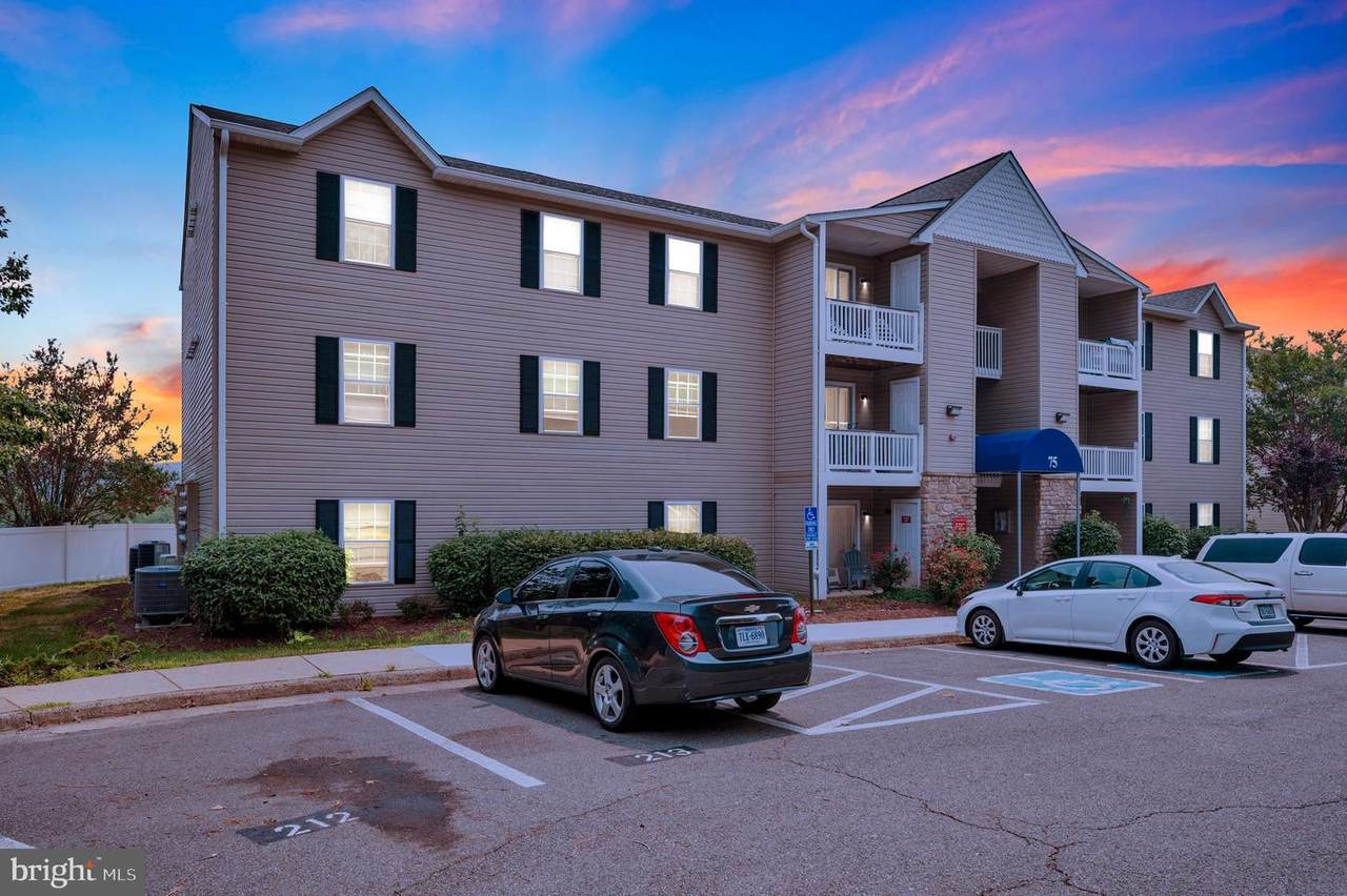 75 Fern Oak Circle - Photo 1