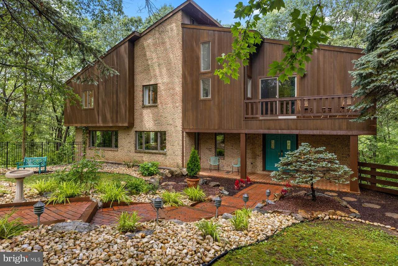 3385 Woodbridge Circle - Photo 1