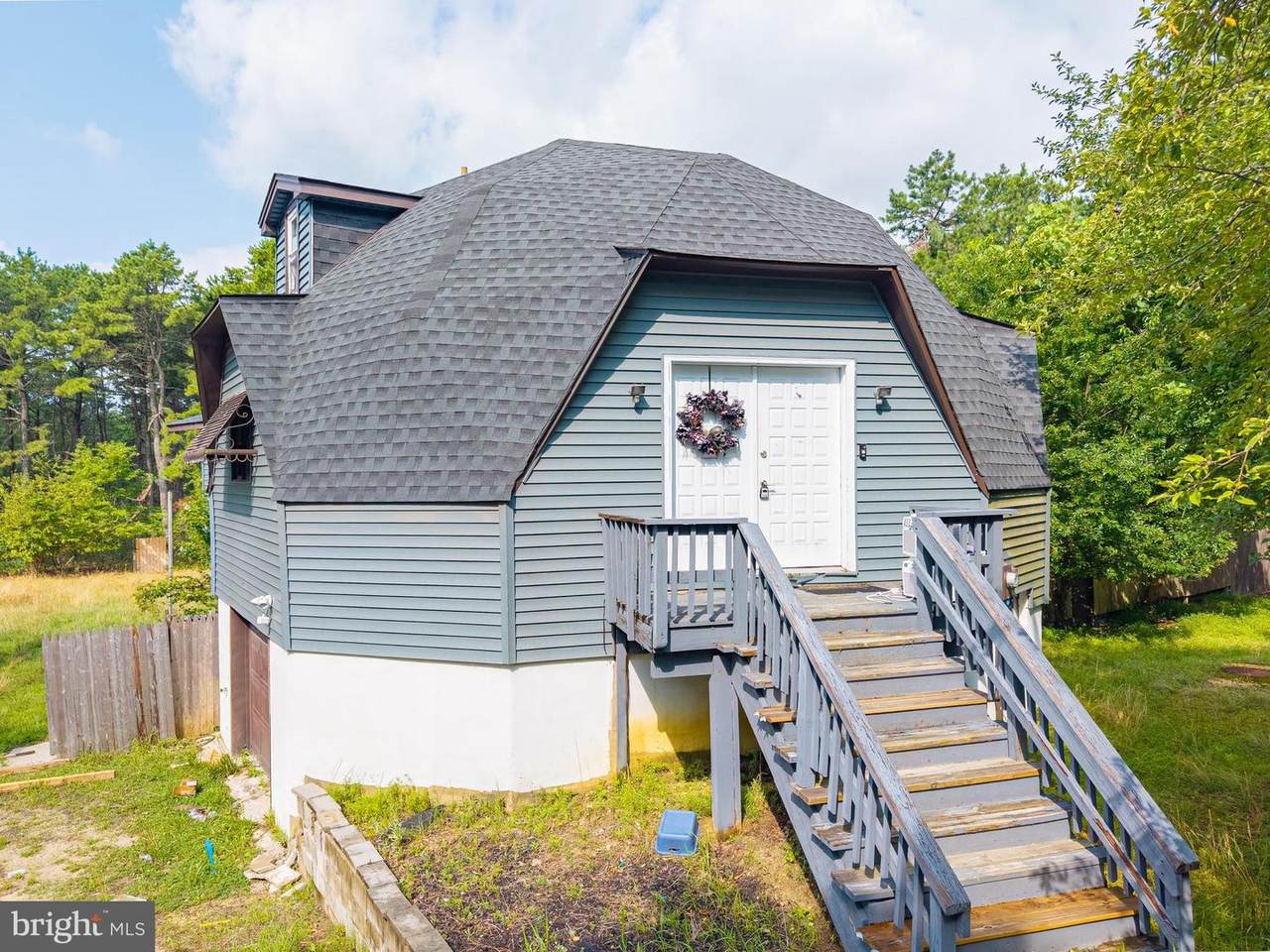 1560 Cabot Avenue - Photo 1