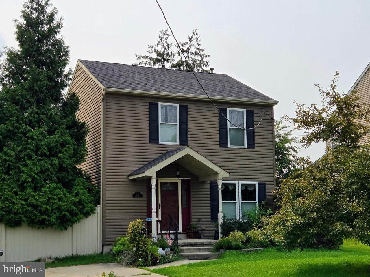 301 Main Street - Photo 1