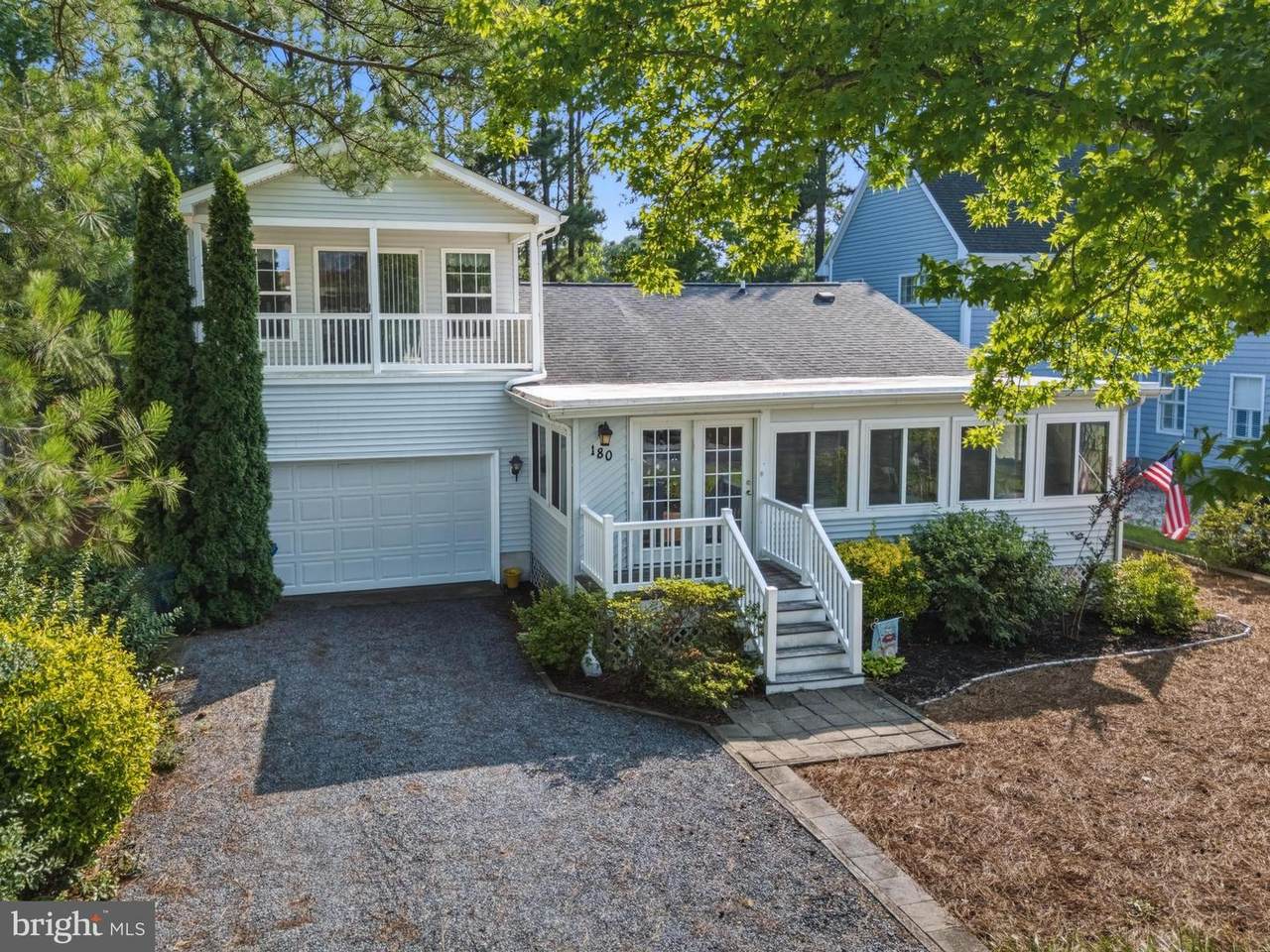 180 Teal Circle - Photo 1