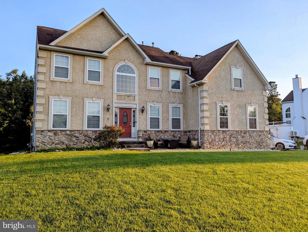 17 Beaver Dam Drive - Photo 1