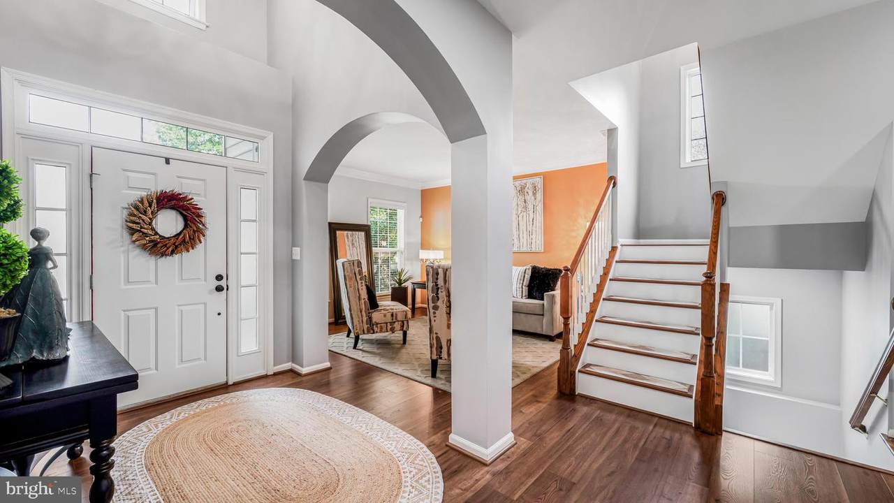 https://bt-photos.global.ssl.fastly.net/brightmls/1280_boomver_1_805177270110-2.jpg