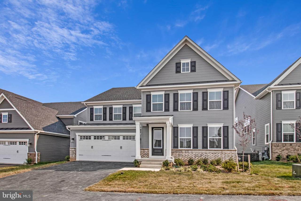 1423 Cranesbill Lane - Photo 1