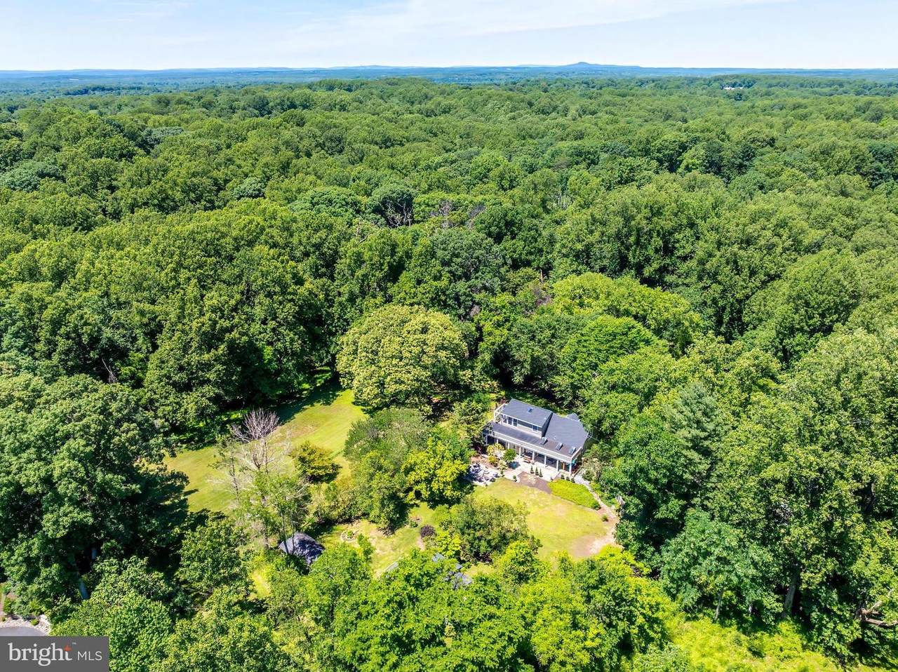 518 Goldsmith Lane - Photo 1