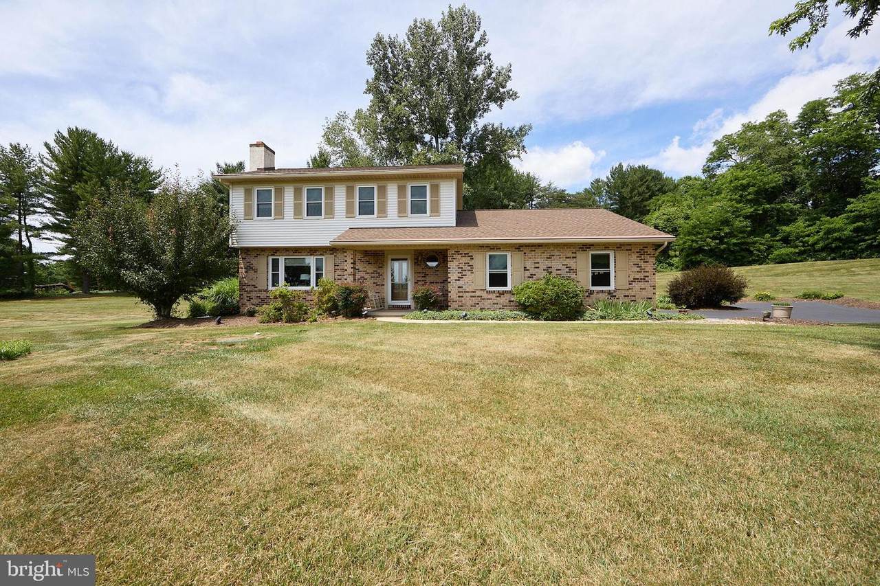 106 Stephen Lane - Photo 1