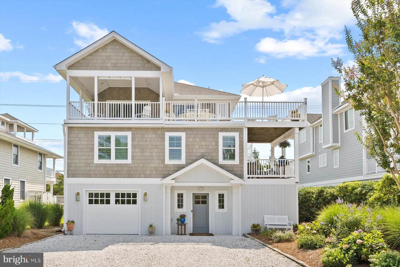 36793 Bayside Drive - Photo 1