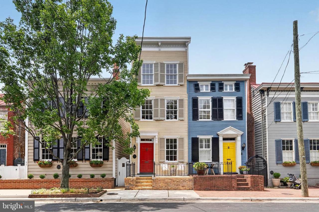415 Lee Street - Photo 1