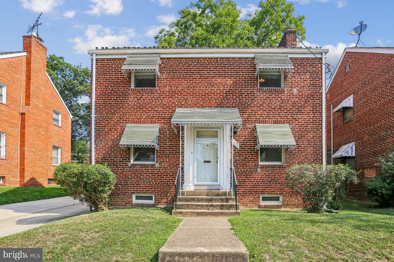 1674 Varnum Place - Photo 1
