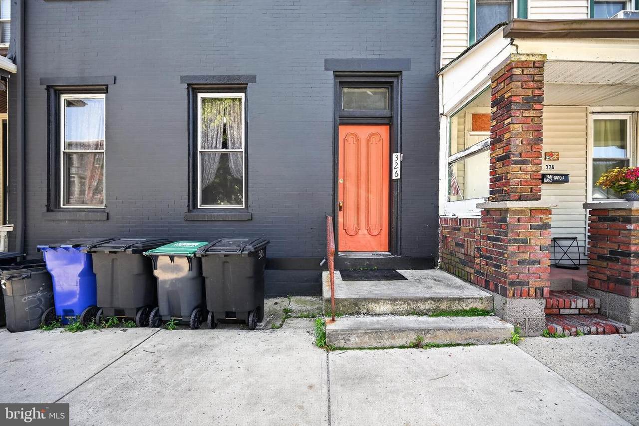 326 Broad Street - Photo 1