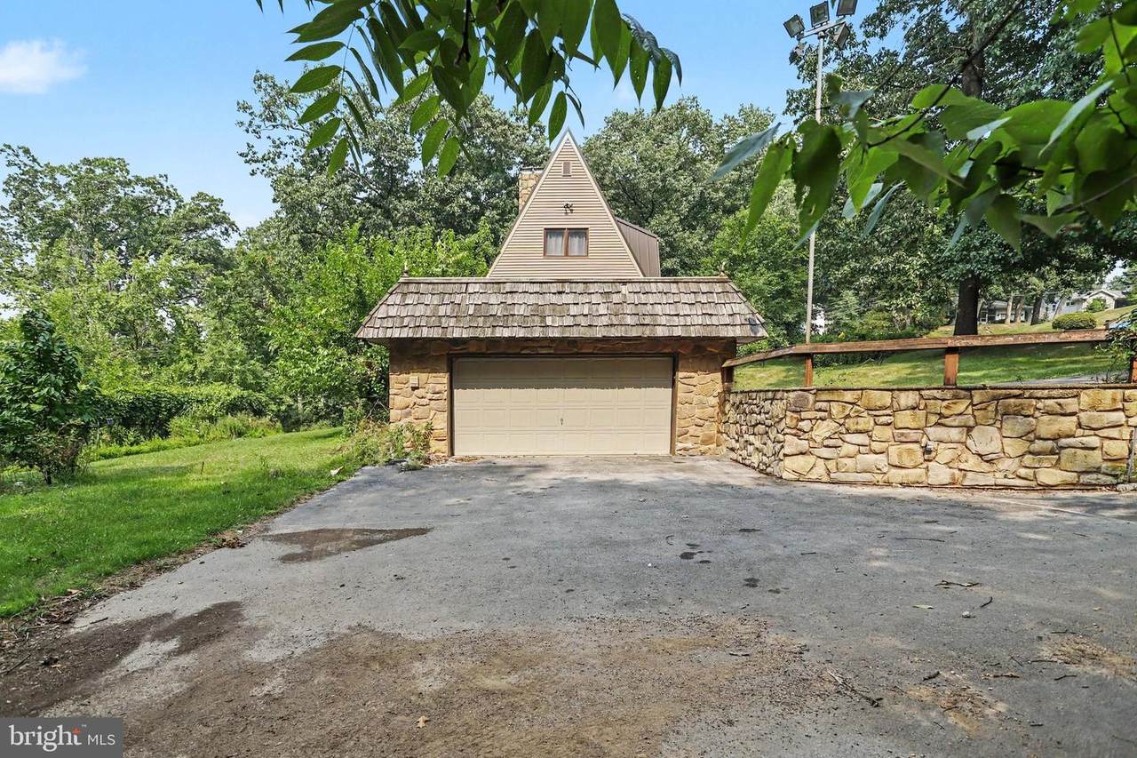 299 Mushroom Hill Road - Photo 1