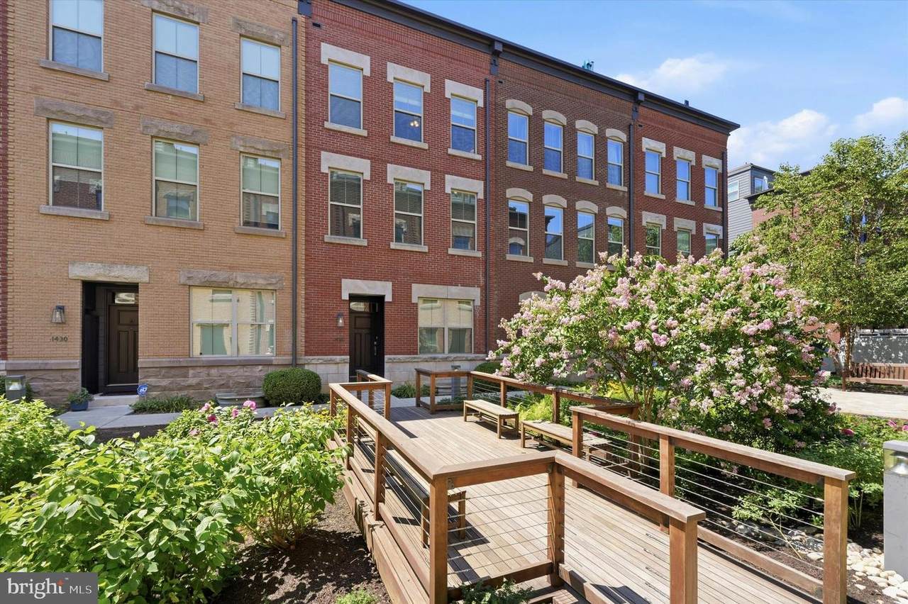 1428 Leithgow Terrace - Photo 1